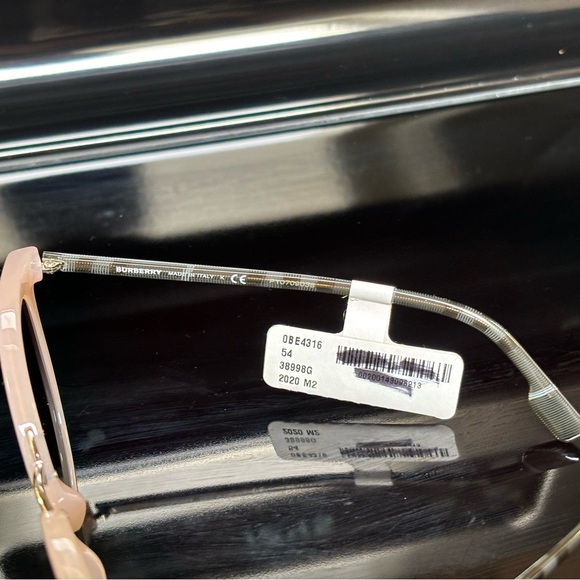 New Burberry BE4316 3899/8G Willow Beige Sunglasses - Picture 13 of 16
